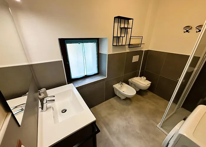 Castello 3 شقة مالتشيزينيه